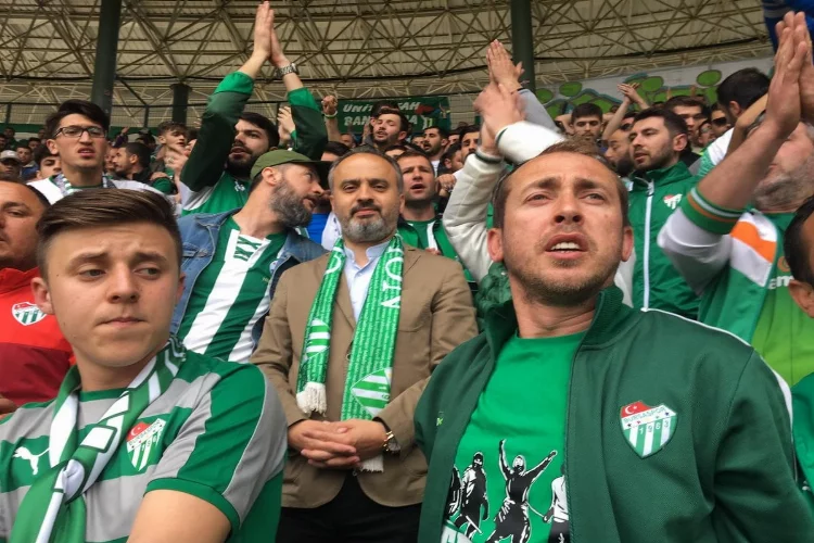 Alinur Aktaş’tan Bursaspor’a 16 bin 16 TL’lik destek