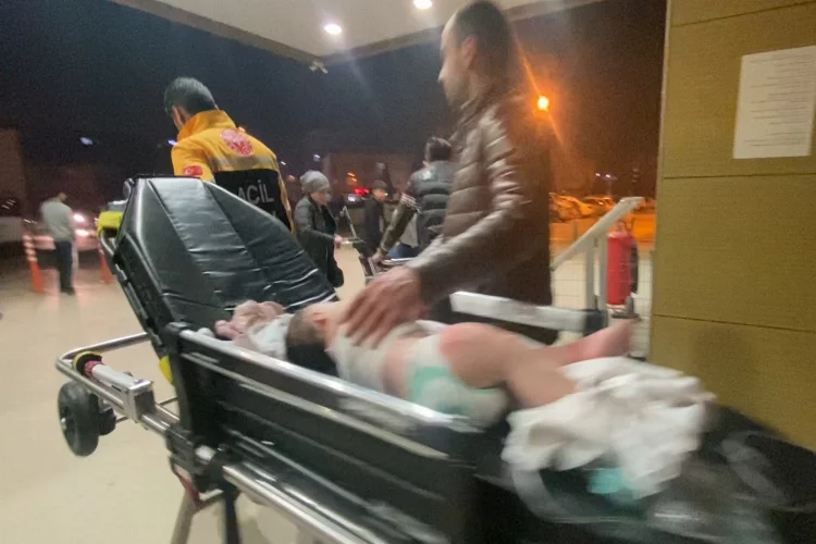 Üzerine kaynar su dökülen bebek ağır yaralandı
