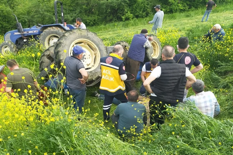 Bursa’da traktör devrildi: 1 ölü