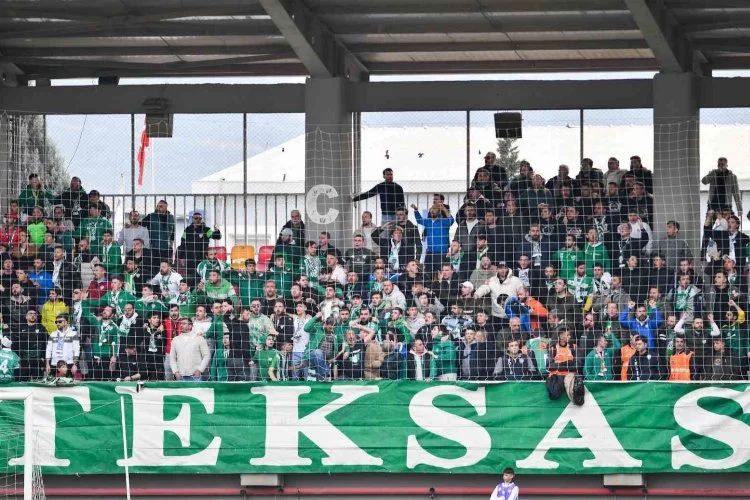 Bursaspor’a deplasmanda seyircisiz oynama cezası verildi