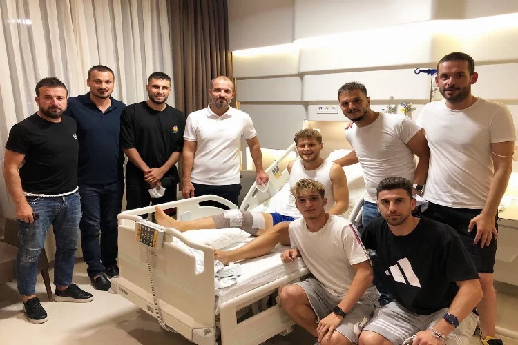 Bursaspor’un genç oyuncusu Ramazan Keskin ameliyat oldu