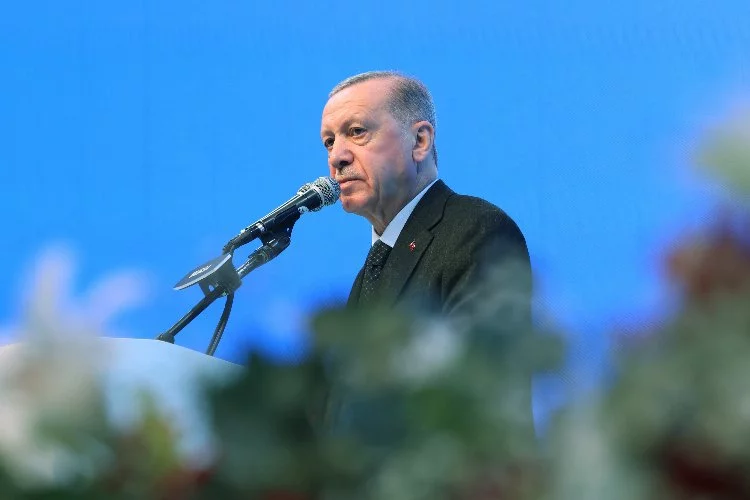 Erdoğan: “Alev Alatlı, fikirleriyle yaşamaya devam edecektir”