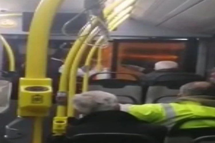 Otobüs ile servis şoförleri arasında yol verme kavgası