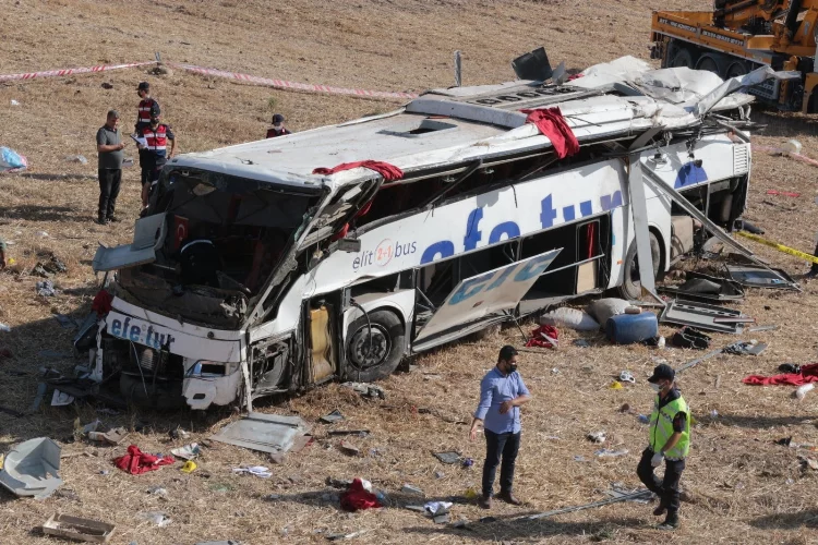 Trafikte acı kayıp: İlk 7 ayda bin 242 kişi öldü