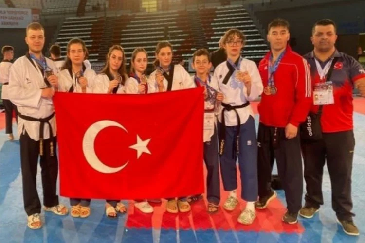 Uluşehir Bursa Camileri Spor Kulübü, uluslararası turnuvaya damga vurdu